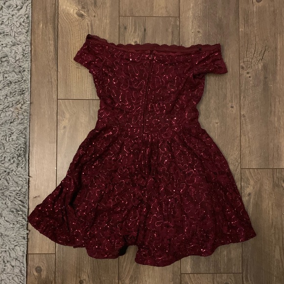 Homecoming / Winterformal / Prom Dress - Picture 4 of 6